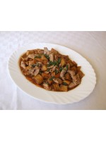 68. Свинско с картофи в соев сос 700гр