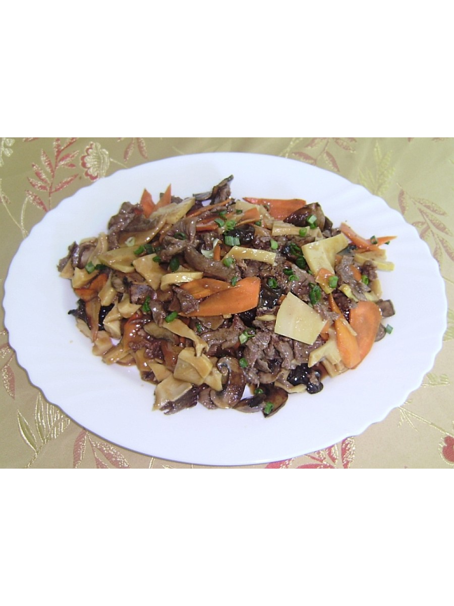 51. Телешко с бамбук и гъби 700гр