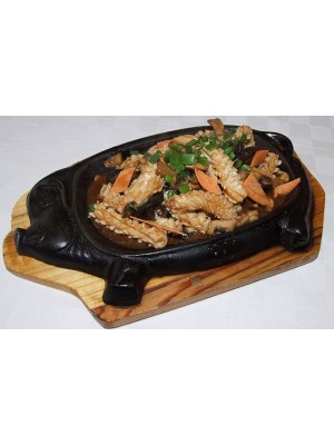 N10. Къкрещи калмари върху метална плоча 600гр